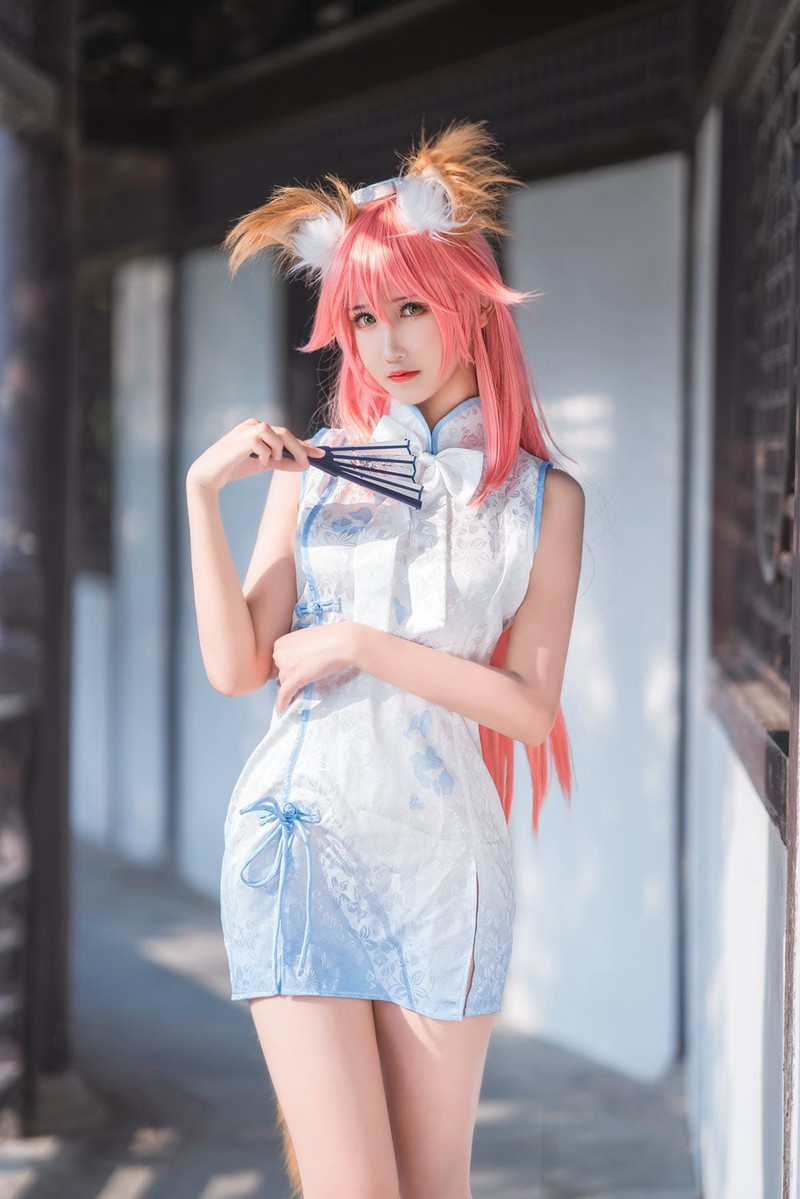 网红「三度_69」cosplay美女写真+随包视频合集 网络红人 第2张