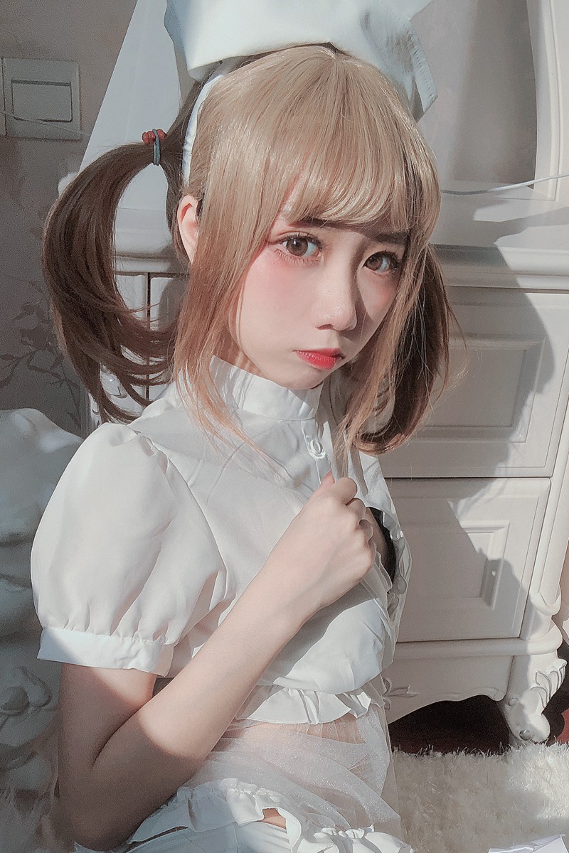 网红「果咩酱w」cosplay美女写真+随包视频合集 网络红人 第1张