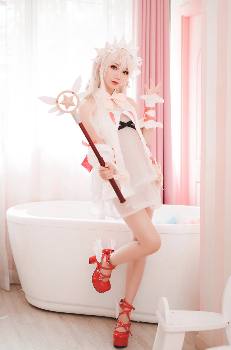 网红「面饼仙儿」cosplay美女写真+随包视频合集 [113套] 网络红人 第2张