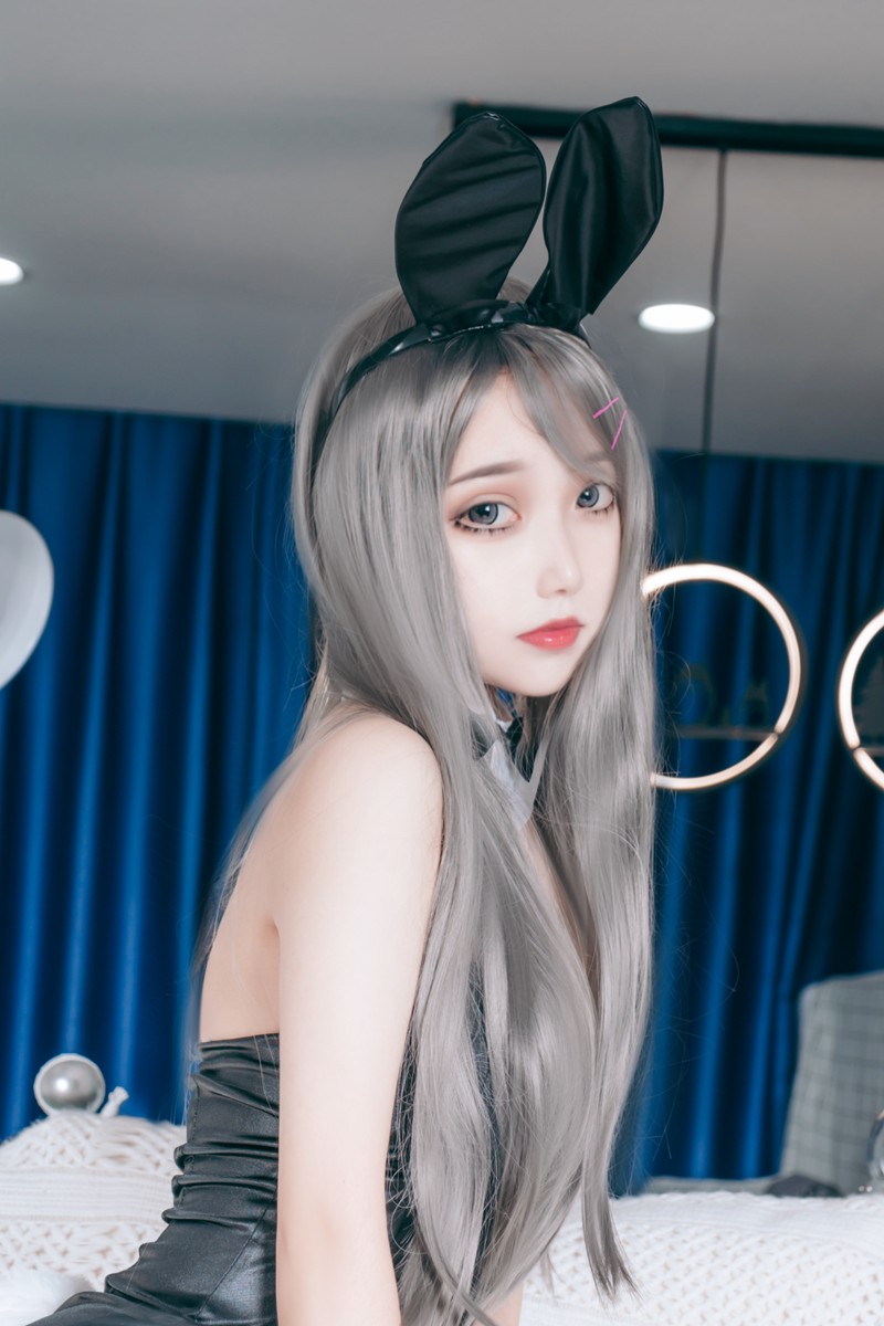 网红「eloise软软」cosplay美女写真+随包视频合集 网络红人 第1张