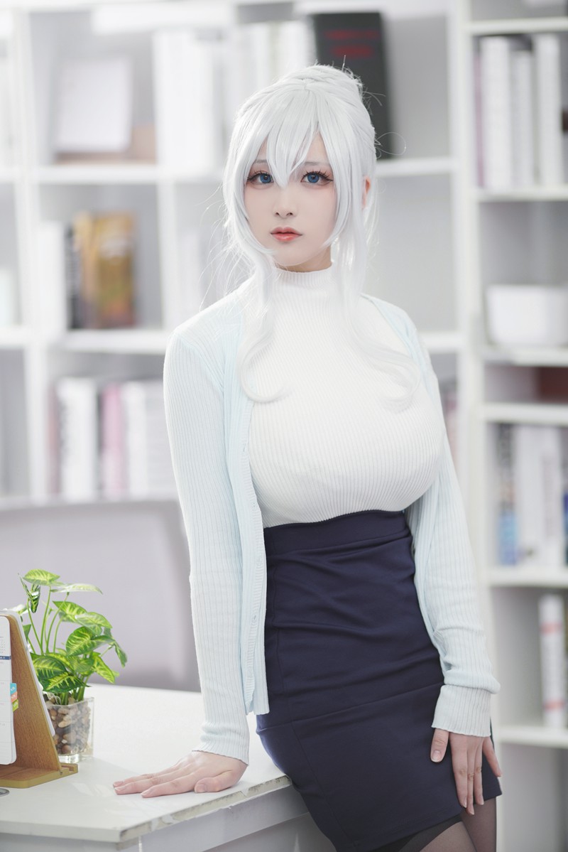 网红「幼愛Youmeko」cosplay美女写真+随包视频合集 网络红人 第1张