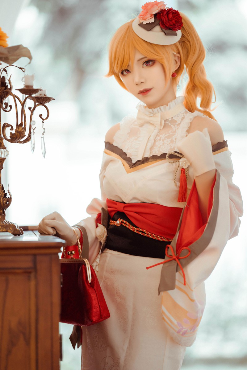 网红「一粒榛子」cosplay美女写真+随包视频合集 网络红人 第2张