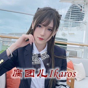 网络主播「腐团儿Ikaros」美女写真+随包视频合集