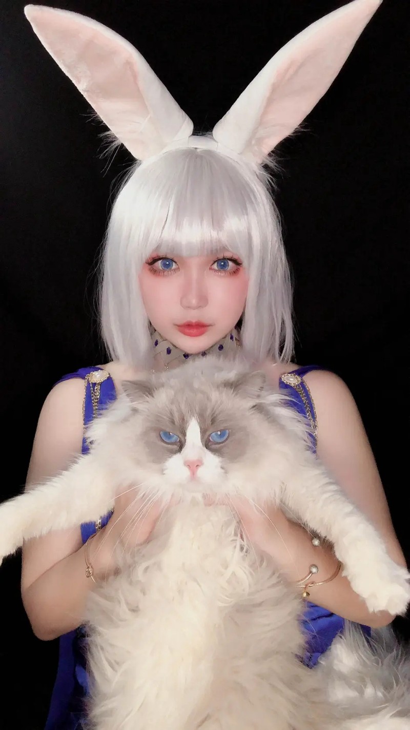 网红「椒妮佐仁」cosplay美女写真+随包视频合集 网络红人 第1张