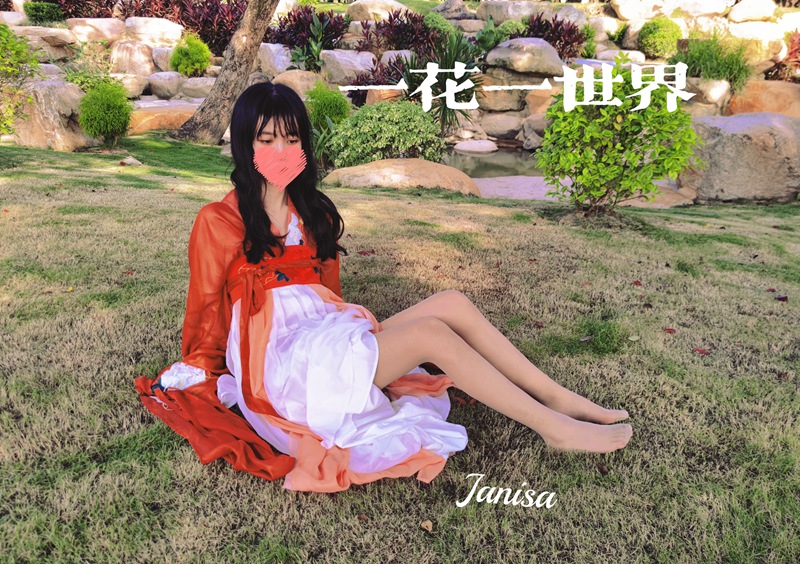 网红「janisa」cosplay美女写真+随包视频合集 网络红人 第2张