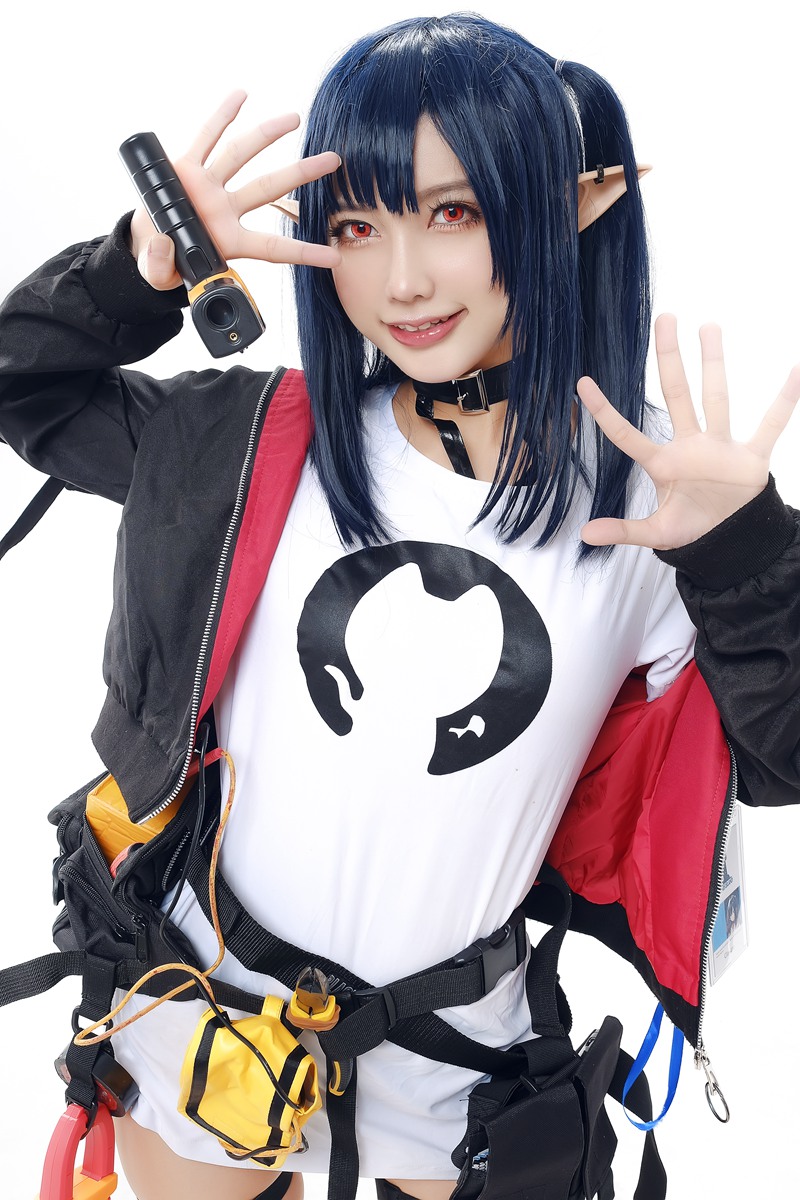 国外网红「MingTao 明桃」cosplay美女写真+随包视频合集 网络红人 第1张